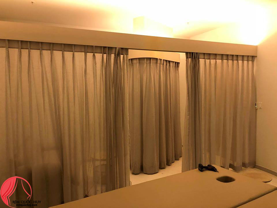 RÈM CỬA QUỐC HUY TPHCM – ĐẸP – CHẤT LƯỢNG