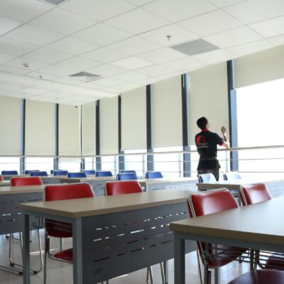 rèm cuốn dành cho lớp học - màn cuốn văn phòng