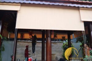Rèm cuốn lưới tự động ngoài trời