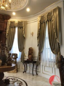 Thi công rèm cửa sổ tân cổ điển bởi đội ngũ Rèm Quốc Huy chuyên nghiệp tại TP.HCM