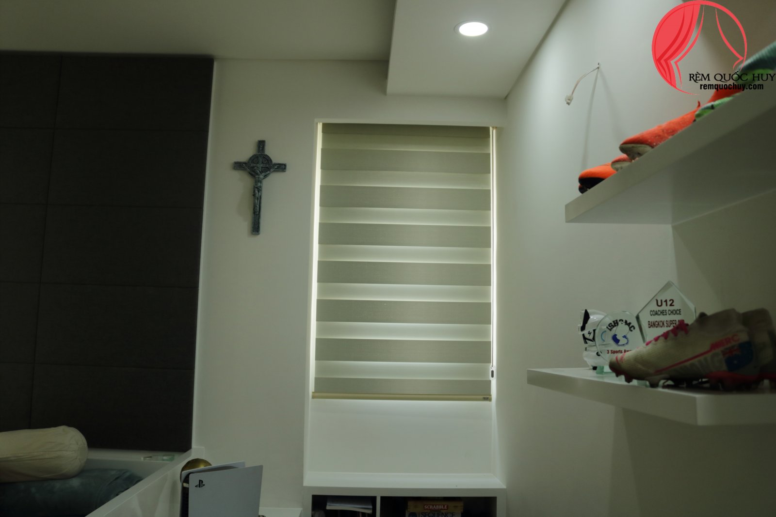 Cận cảnh vải rèm cầu vồng chất lượng cao của Rèm Quốc Huy Cận cảnh vải rèm cầu vồng chất lượng cao của Rèm Quốc Huy