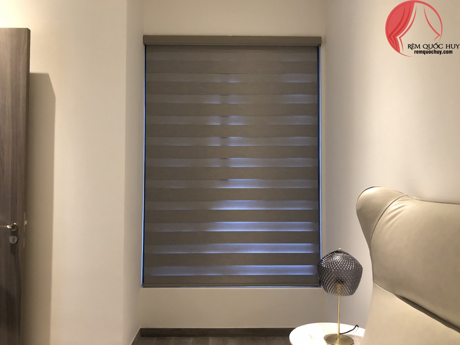Rèm cầu vồng Hàn Quốc cản sáng