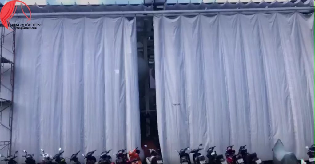 RÈM CỬA QUỐC HUY TPHCM – ĐẸP – CHẤT LƯỢNG