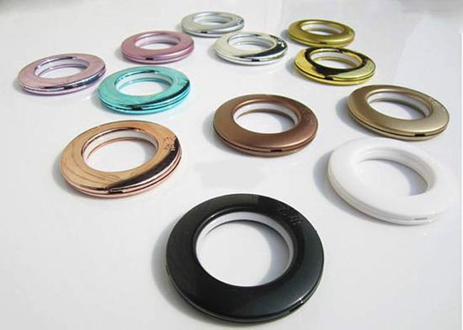 Khoen tròn chắc chắn giúp rèm trượt dễ dàng