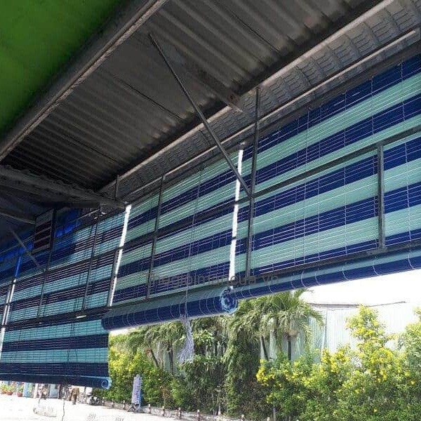 Màn che nắng ngoài trời cho quán cà phê
