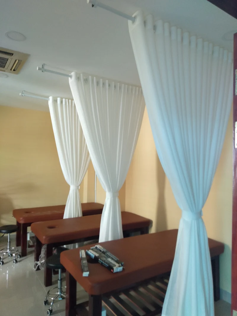Mẫu khung rèm thiết kế tối giản phù hợp nhiều không gian