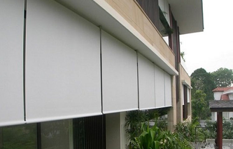 Mẫu rèm cản nắng ngoài trời giá tốt
