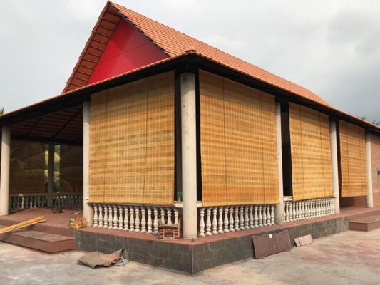 Rèm cản nắng ngoài trời cho nhà hướng Tây