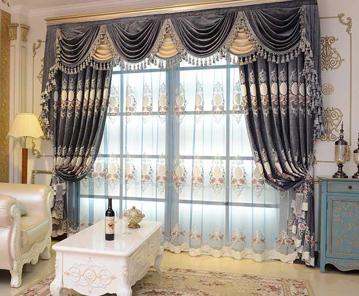 Rèm cửa chính che nắng hiệu quả, dễ vệ sinh