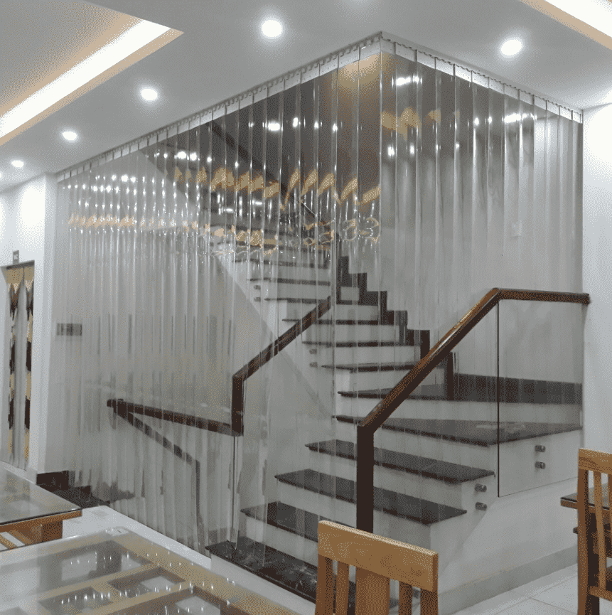 Màn nhựa PVC dẻo che cửa kho, ngăn bụi và gió