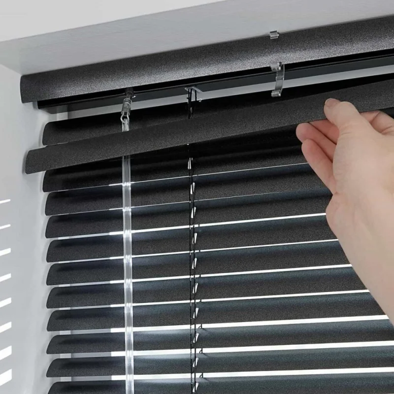 [DIY] Hướng Dẫn Lắp Đặt Rèm Cuốn Đơn Giản Tại Nhà Không Cần Thợ