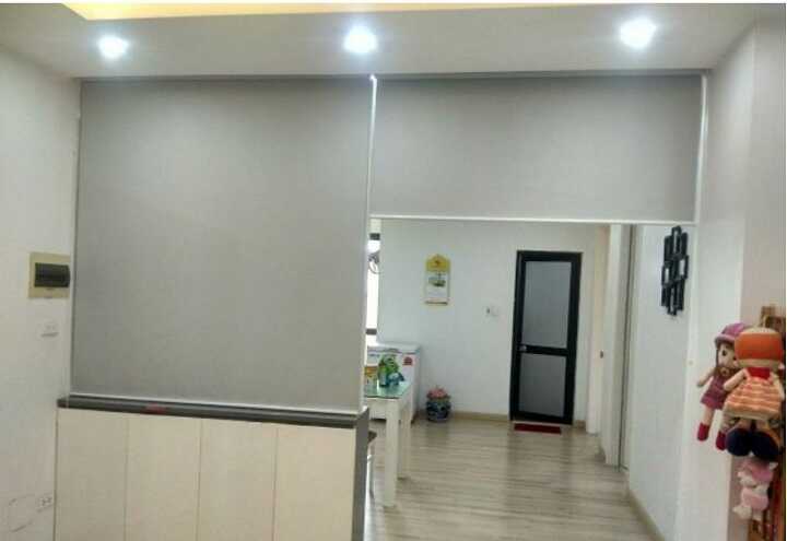 Lắp rèm cuốn ngăn phòng điều hòa hiệu quả