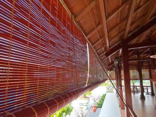 Mành che nắng ngoài trời bằng tre tự nhiên