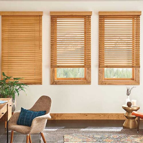 Mẫu rèm vải cho cửa sổ nhỏ gọn