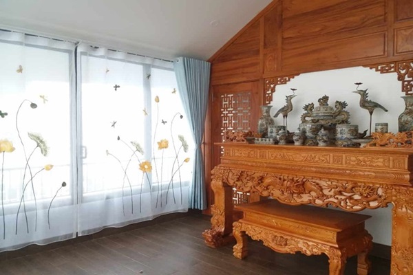 Rèm che bàn thờ trang nghiêm