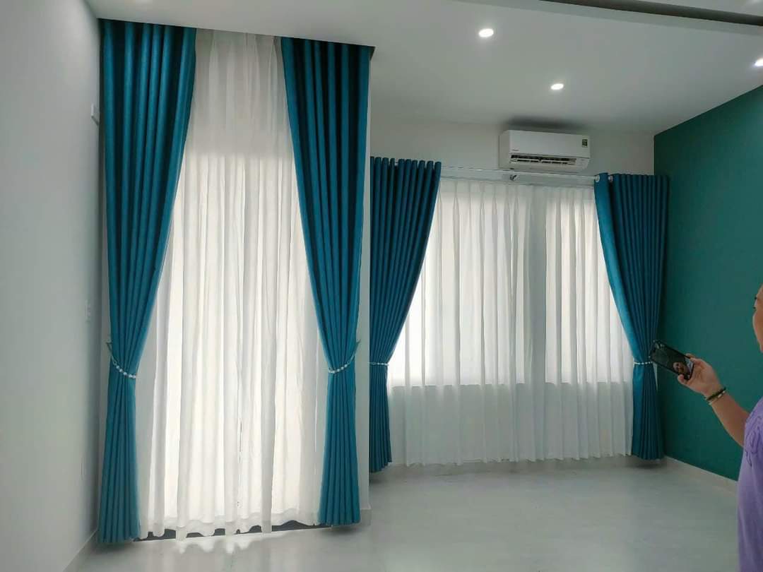 Rèm cửa gam xanh dương – xu hướng nội thất thanh lịch