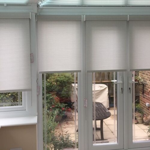 Rèm cửa sổ cuốn chống nắng đẹp mắt