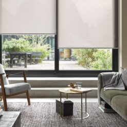 Rèm kéo che nắng cản sáng cho phòng ngủ