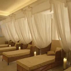 Rèm ngăn giường spa bằng nhựa chống khuẩn