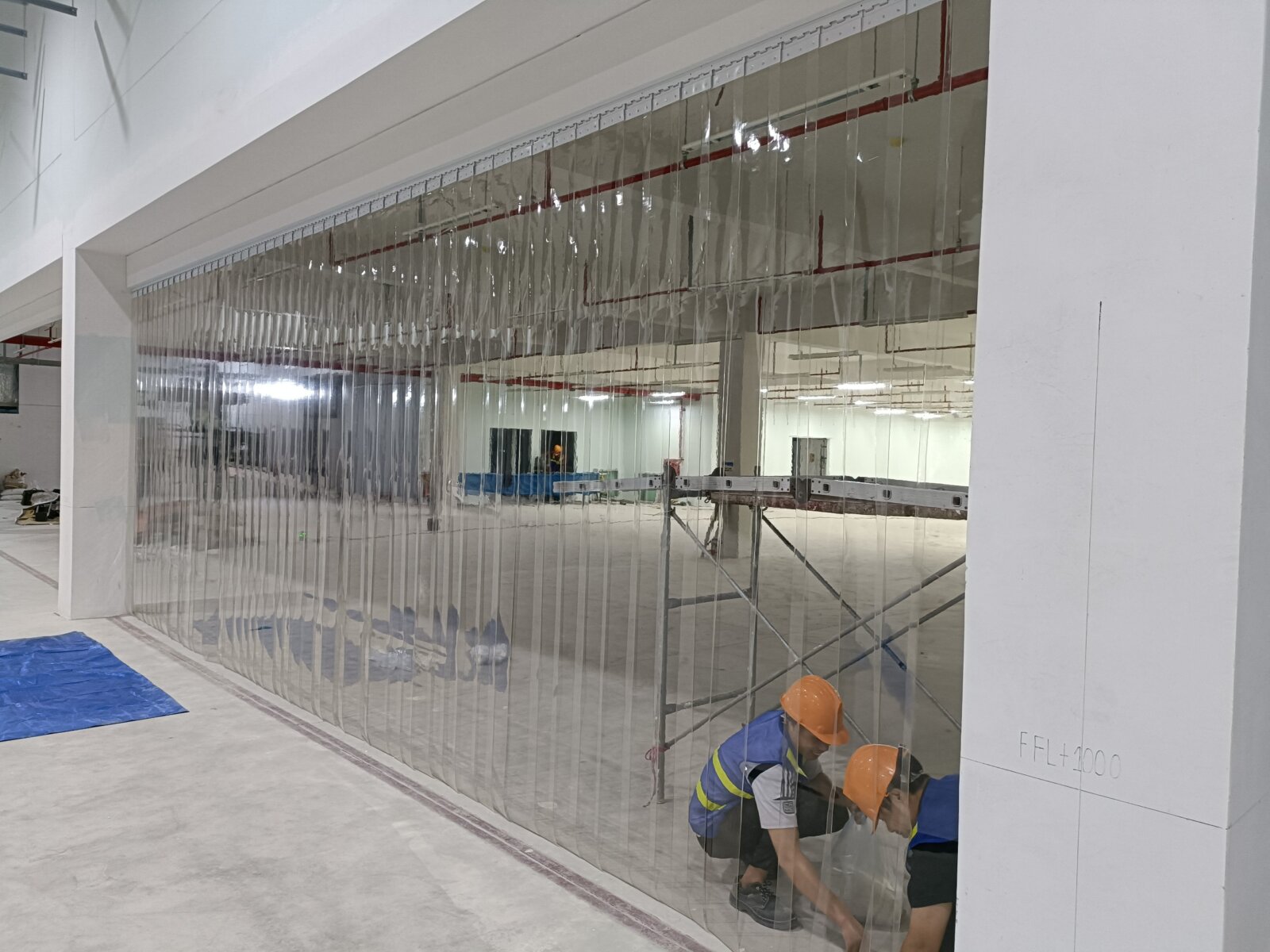 Màn nhựa PVC kéo xếp đơn giản, sử dụng trong nhà bếp và nhà vệ sinh