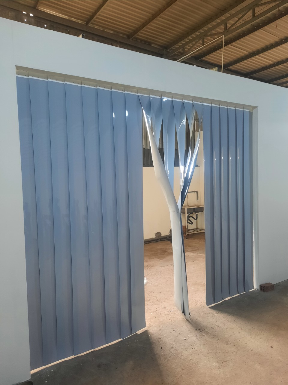 Rèm nhựa màu pastel trang trí không gian phòng trẻ em