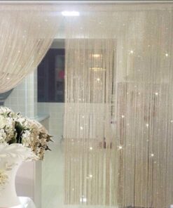 Rèm sợi kim tuyến óng ánh trang trí không gian thêm lộng lẫy