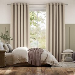 Rèm treo tường trang trí phòng khách phong cách cổ điển