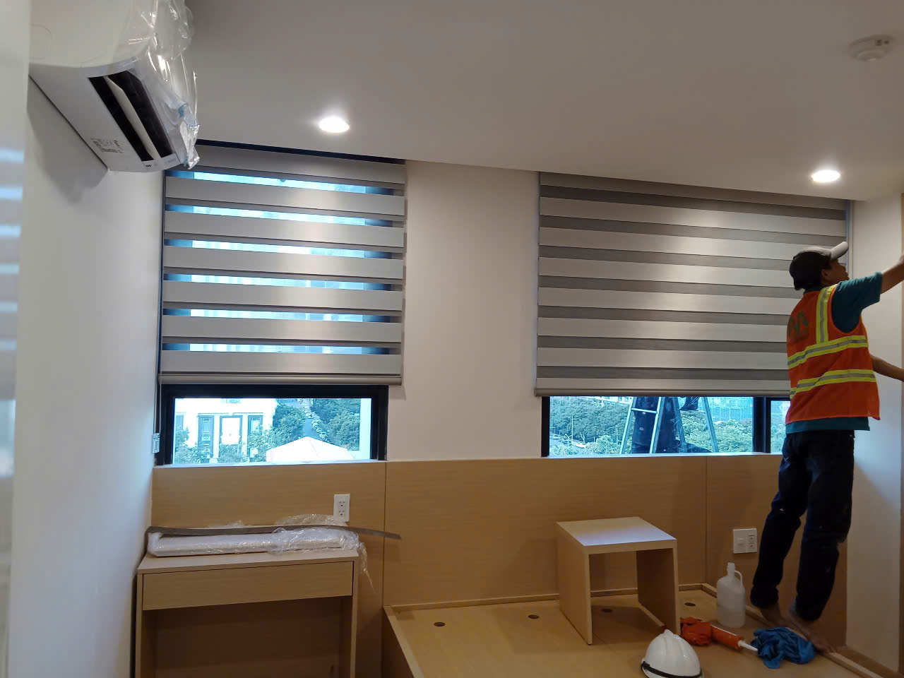 So sánh giá rèm cầu vồng các mẫu phổ biến – Giải pháp tiết kiệm chi phí tối ưu So sánh giá rèm cầu vồng các mẫu phổ biến – Giải pháp tiết kiệm chi phí tối ưu