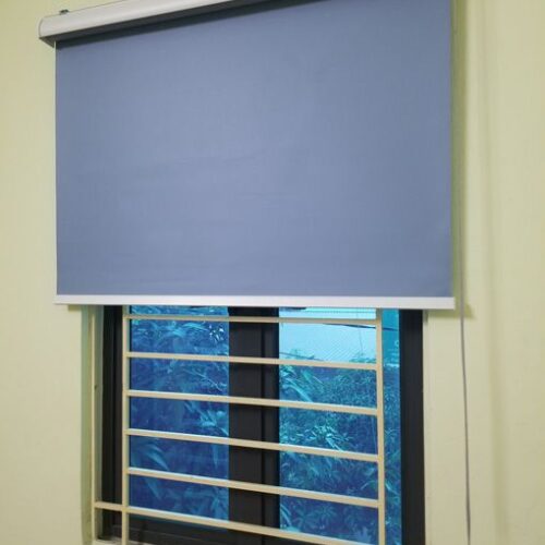 Tấm che nắng cửa sổ cuốn tiện lợi chống tia UV