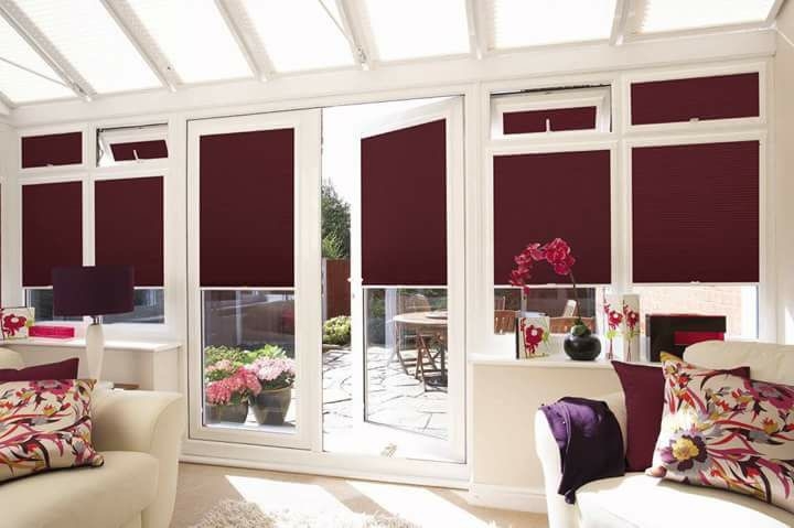 Thiết kế rèm cuốn cửa sổ chống nắng phong cách tối giản Thiết kế rèm cuốn cửa sổ chống nắng phong cách tối giản