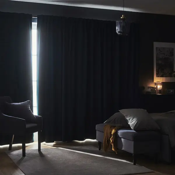 Cận cảnh rèm vải black out là gì với khả năng cản sáng tuyệt đối