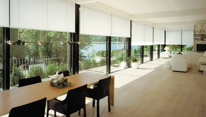 Căn hộ cao cấp lắp rèm tự động thông minh hỗ trợ hệ sinh thái nhà thông minh