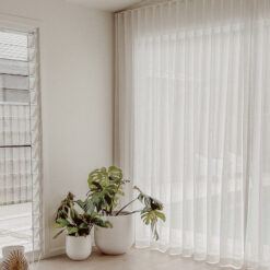 Rèm vải chống nắng 2 lớp cho phòng ngủ luôn mát mẻ