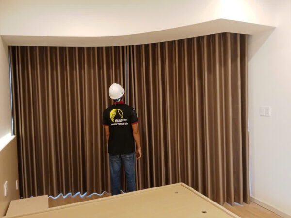 Mẫu rèm tự động cao cấp điều khiển bằng giọng nói