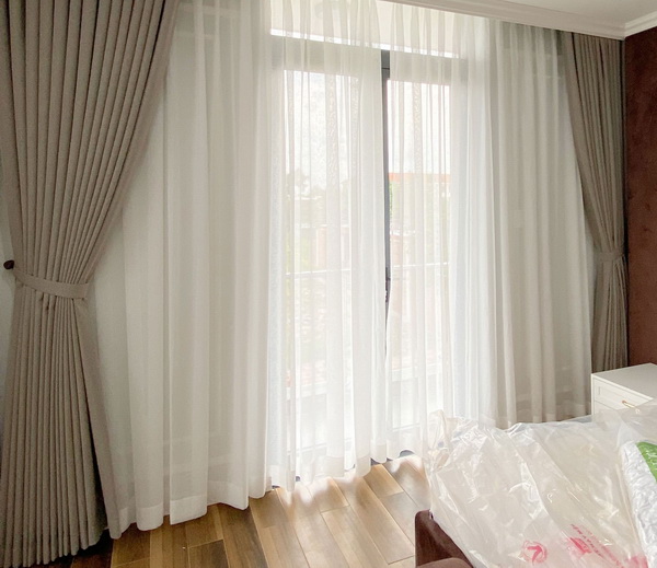 Màn vải bố cao cấp kết hợp nội thất gỗ