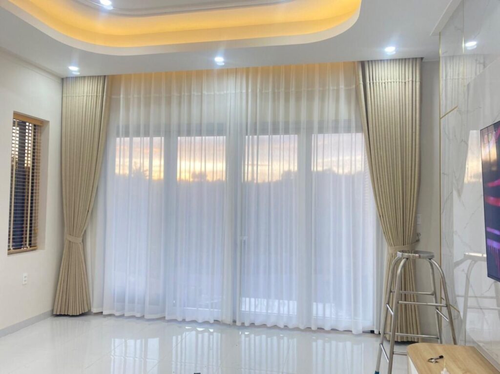 Rèm 2 lớp cao cấp cho phòng khách phong cách hiện đại