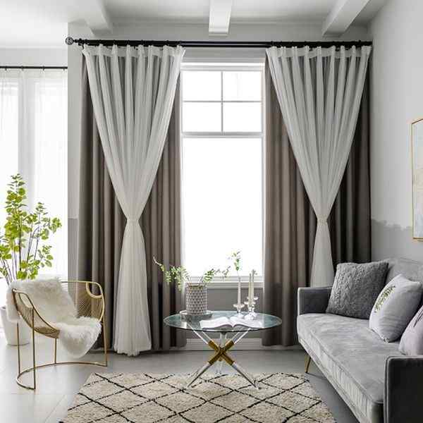 Thiết kế màn treo tường trang trí tạo điểm nhấn phòng khách