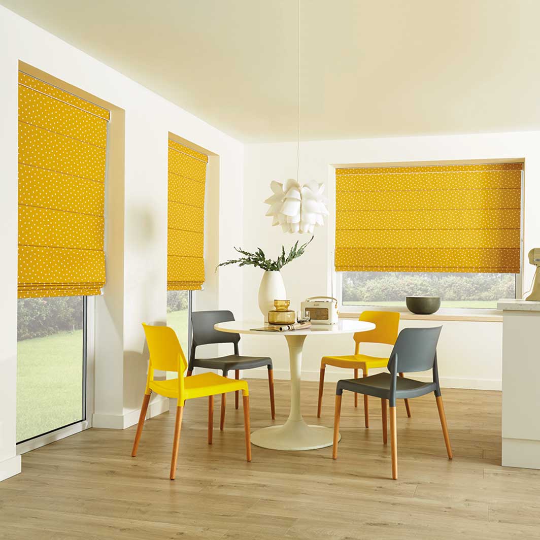 các mẫu rèm roman đẹp cho căn hộ chung cư nhỏ gọn