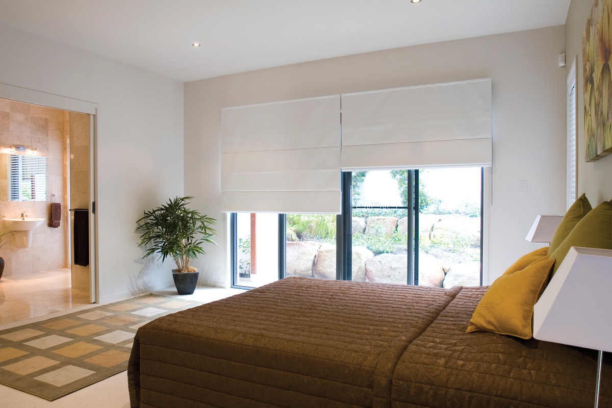 mẫu rèm roman đẹp chất liệu linen cao cấp chống nắng tốt