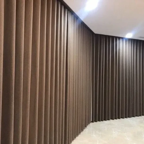 So sánh giữa rèm vải định hình và rèm vải ô rê: Nên chọn loại nào cho không gian nhà bạn?
