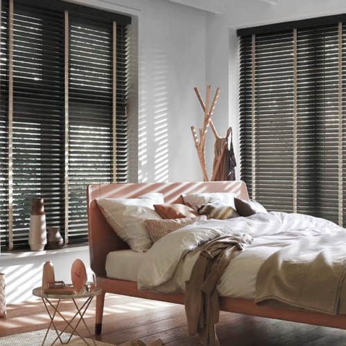 Báo giá rèm gỗ cửa sổ chi tiết theo từng loại gỗ và kích thước đặt may