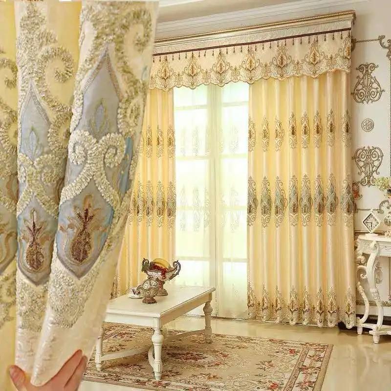 Rèm cửa hoàng gia phong cách châu Âu sang trọng