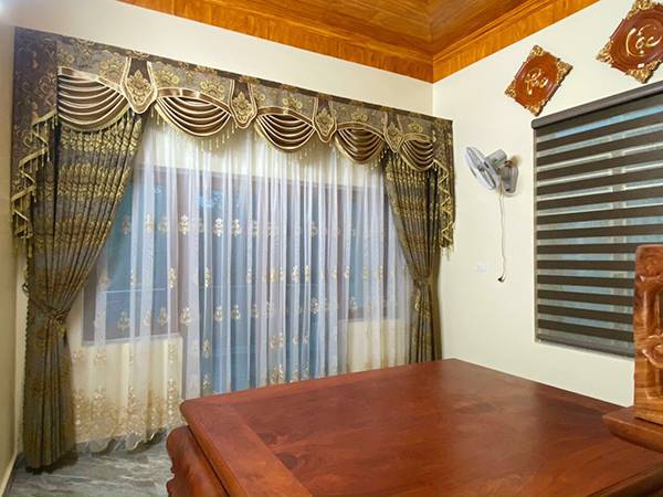 Rèm phòng khách tân cổ điển hoa văn tinh tế