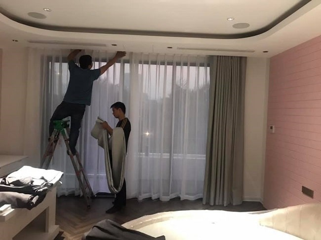 Hình hướng dẫn tháo rèm vải dễ dàng, chuẩn SEO