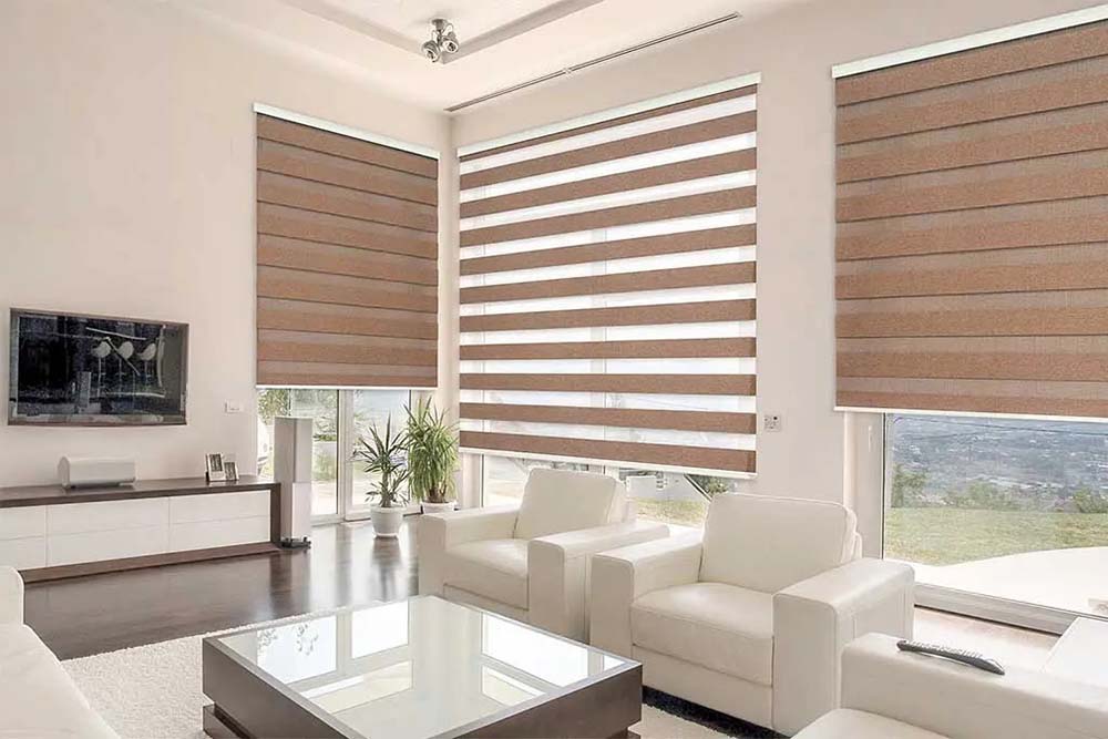 Ảnh thực tế rèm cầu vồng màu gỗ cho phòng khách