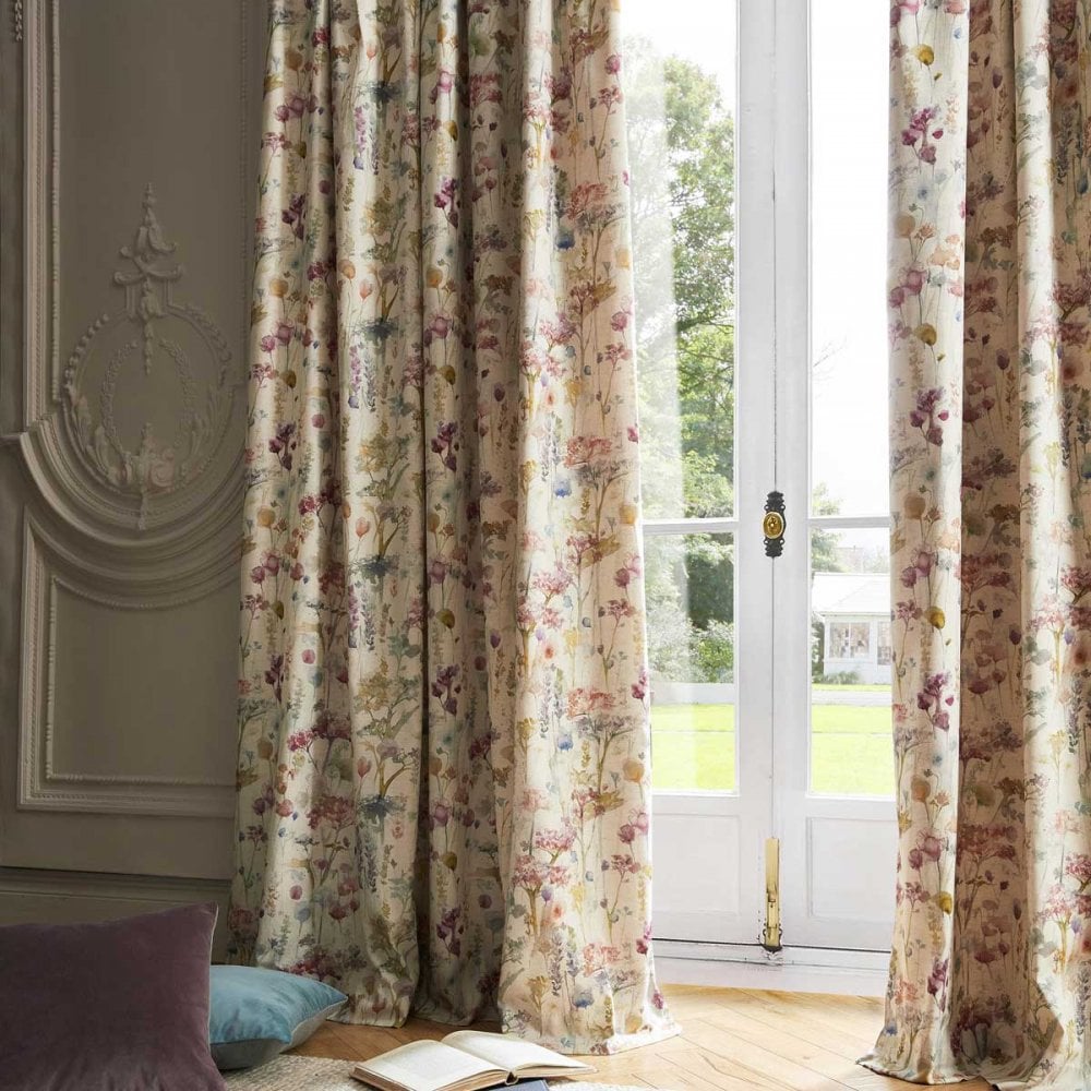 Rèm cửa sổ phòng ngủ vintage phong cách châu Âu cổ điển