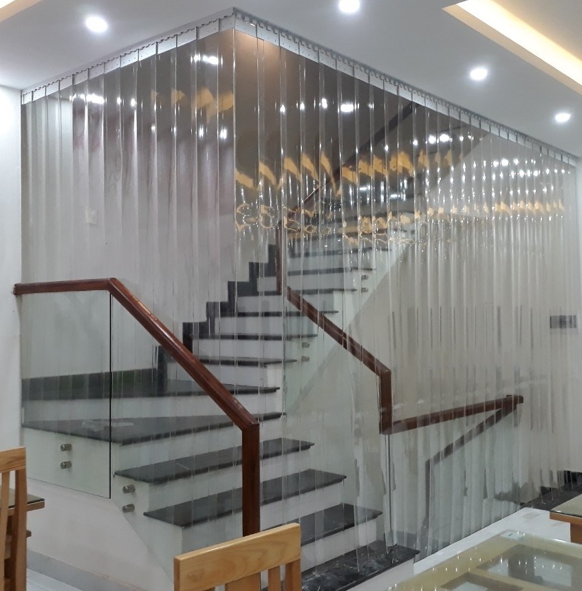 Rèm nhựa kín ngăn bụi và cách nhiệt cho kho xưởng