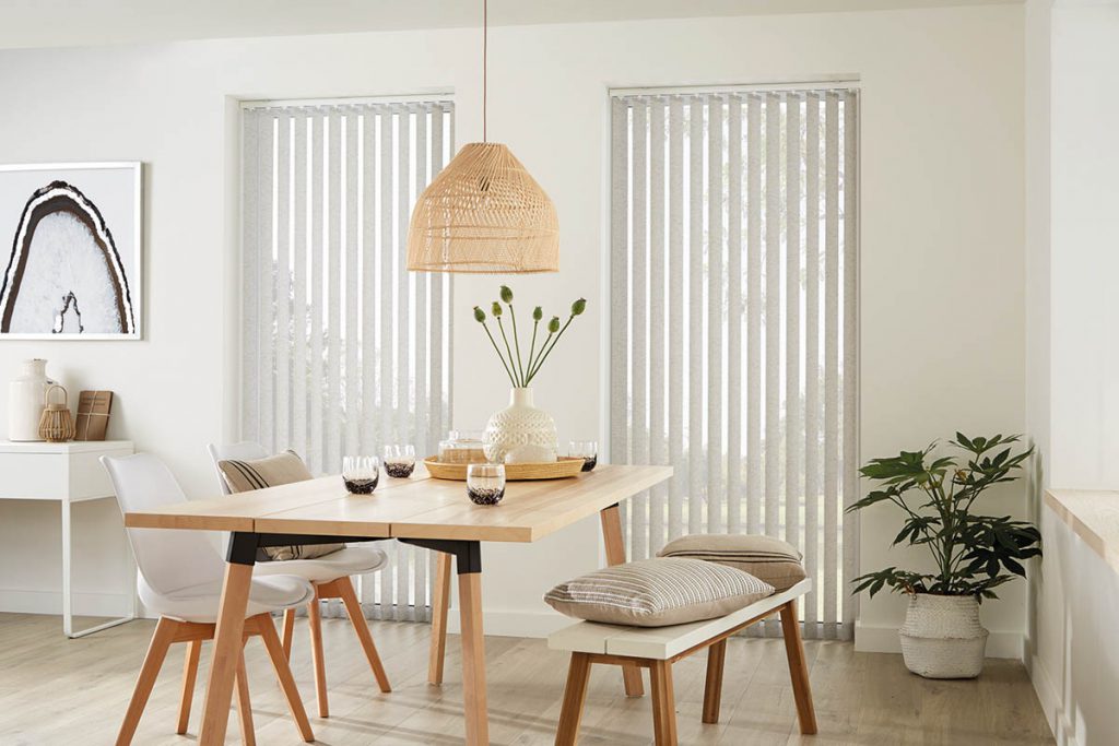 Gợi ý cách chọn rèm cửa theo màu sơn tường pastel nhẹ nhàng