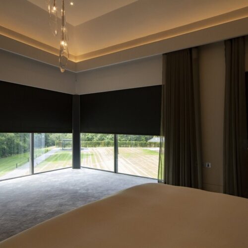 Rèm cuốn tự động cho biệt thự tại Quận 7 TP.HCM – Tiện nghi, sang trọng