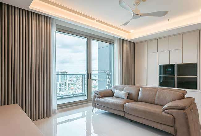 Rèm cửa cao cấp chống nắng TPHCM – bảo vệ không gian khỏi nắng nóng hiệu quả
